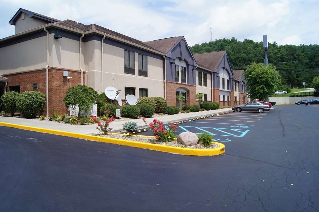 Best Western Eagles Inn Morehead Buitenkant foto